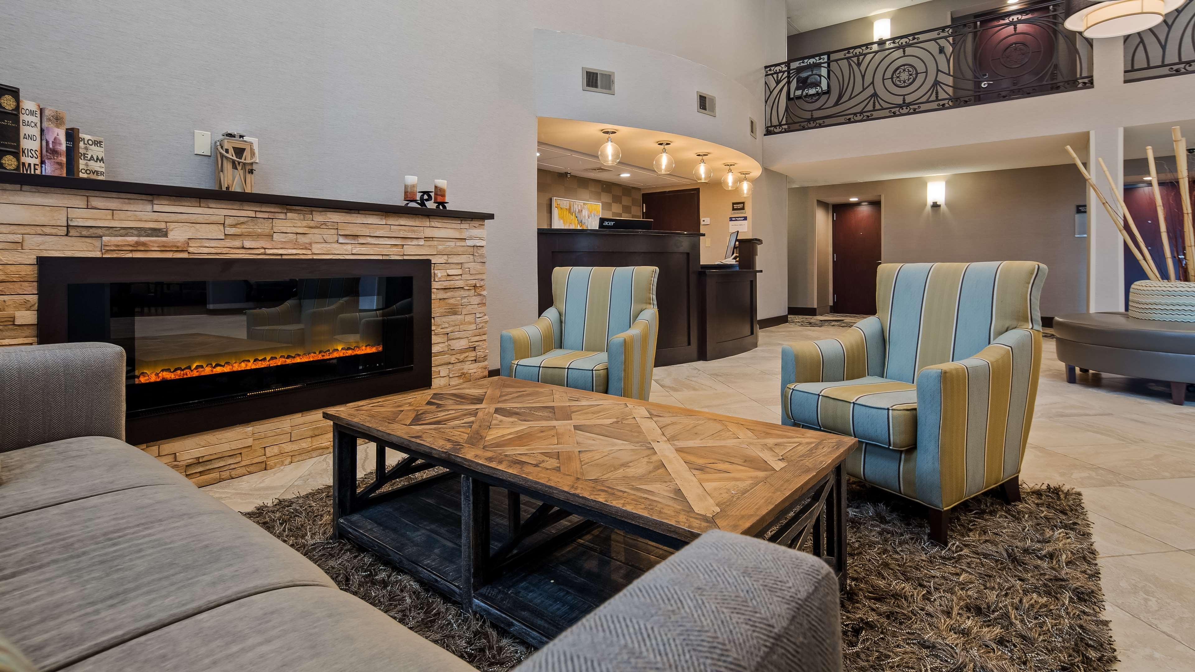 Best Western New Albany Bagian luar foto