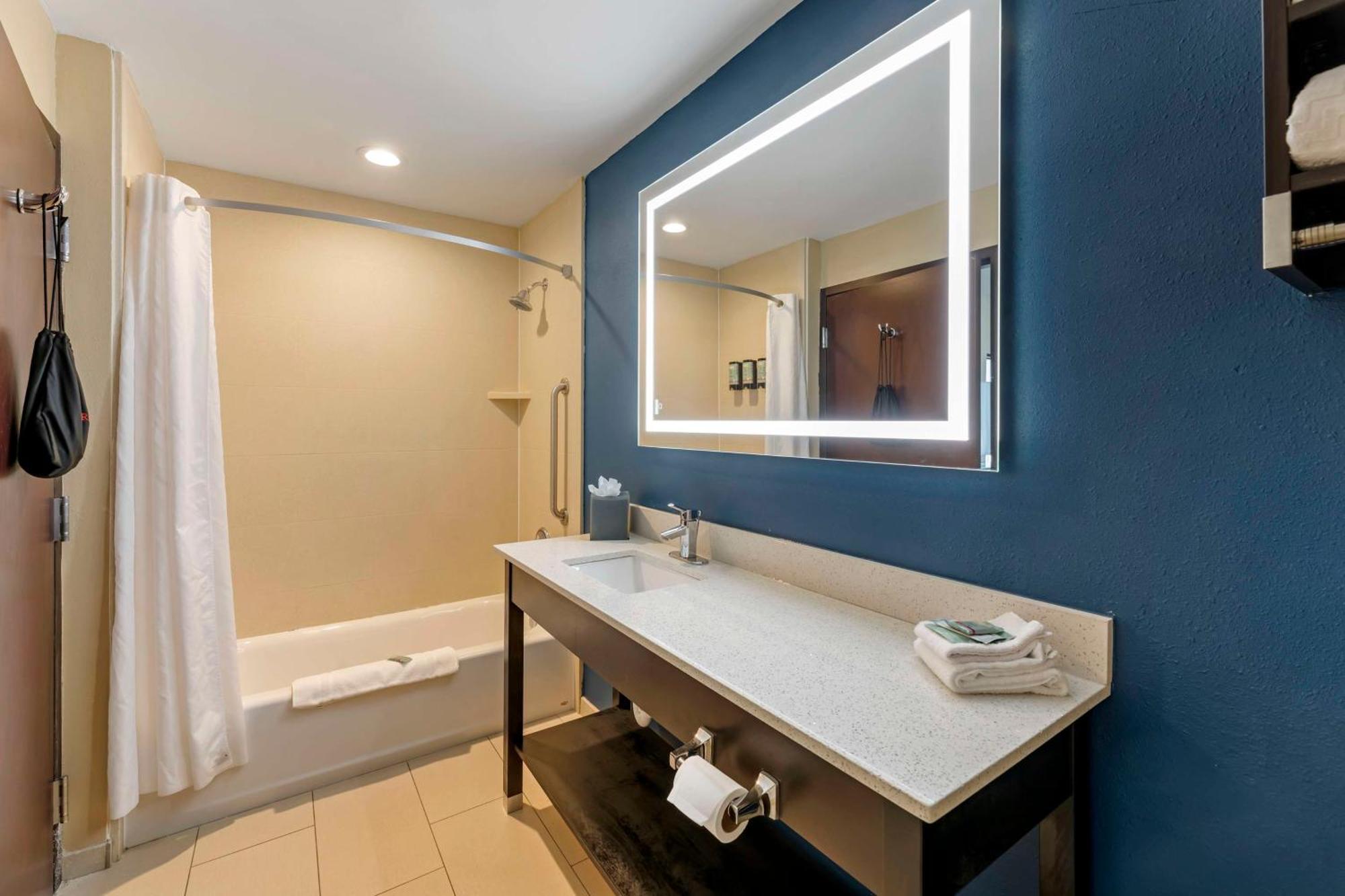Best Western New Albany Bagian luar foto