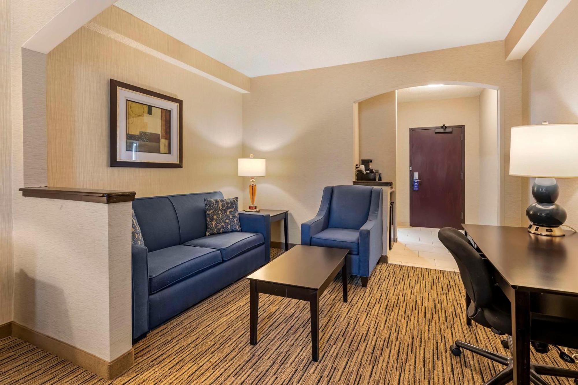 Best Western New Albany Bagian luar foto