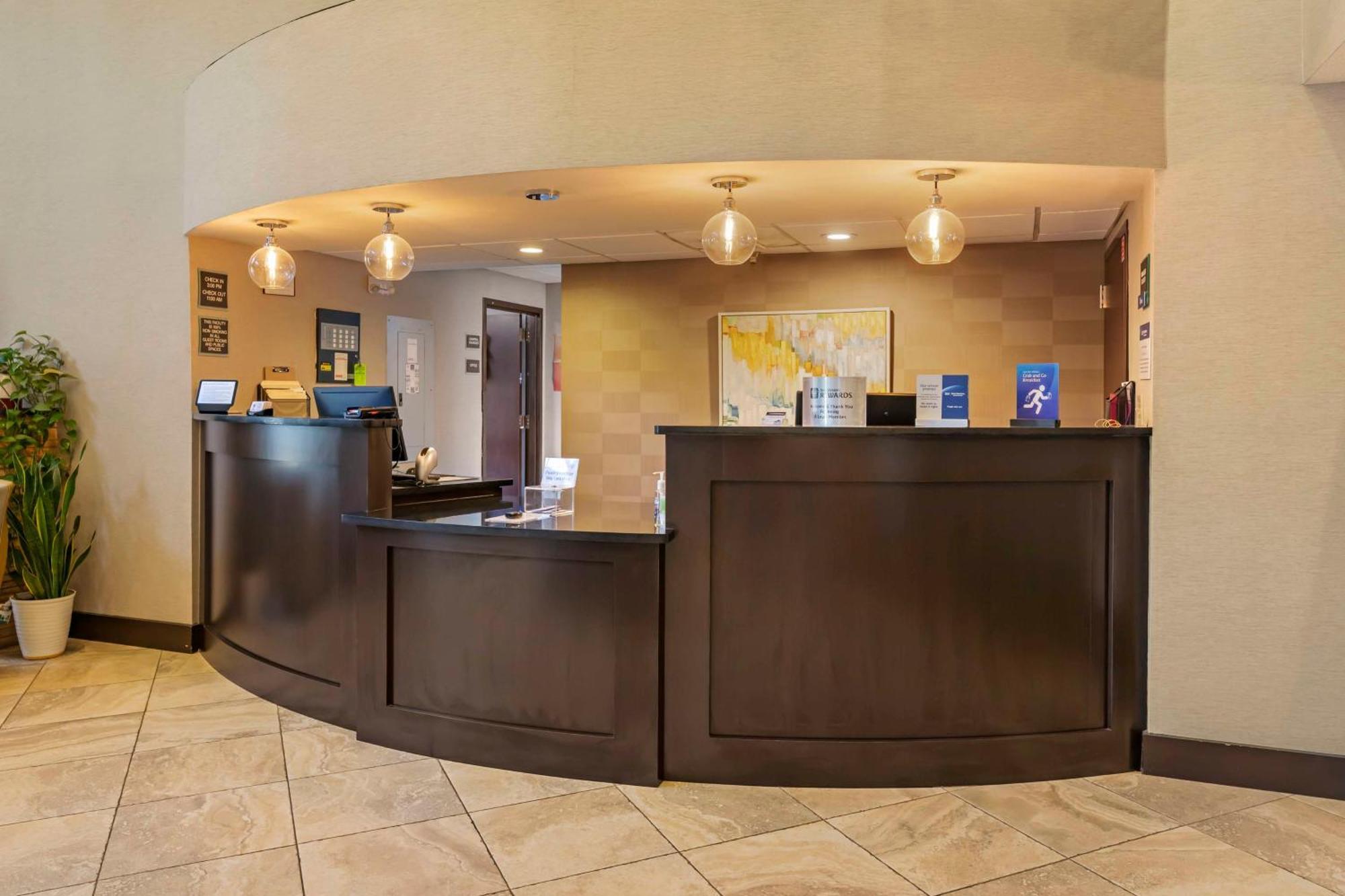 Best Western New Albany Bagian luar foto
